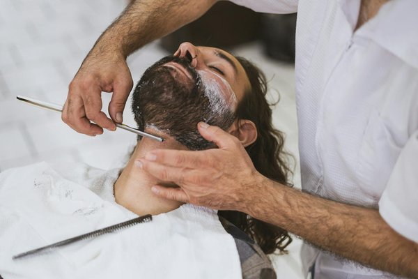 Comment entretenir une barbe de trois jours?